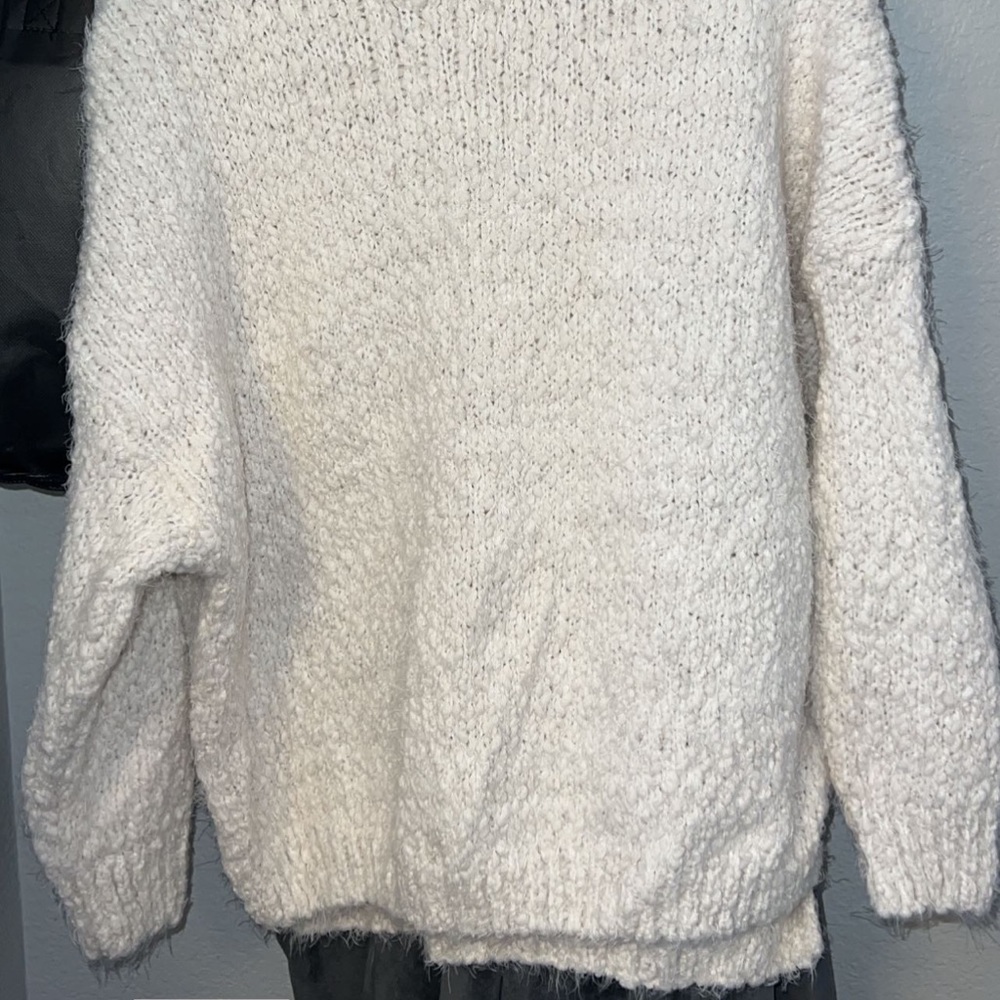 Sweater - Picture 2 of 2